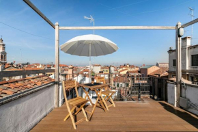iHOMES Rialto-Corte del Calice-Attico vista centro